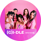 (G)I-DLE - Band Poster Motive 1 - okrúhla podložka pod pohár