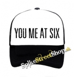 YOU ME AT SIX - Logo - čiernobiela sieťkovaná šiltovka model "Trucker"