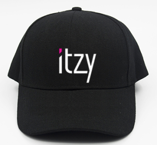 ITZY - Logo - čierna šiltovka (-30%=AKCIA)